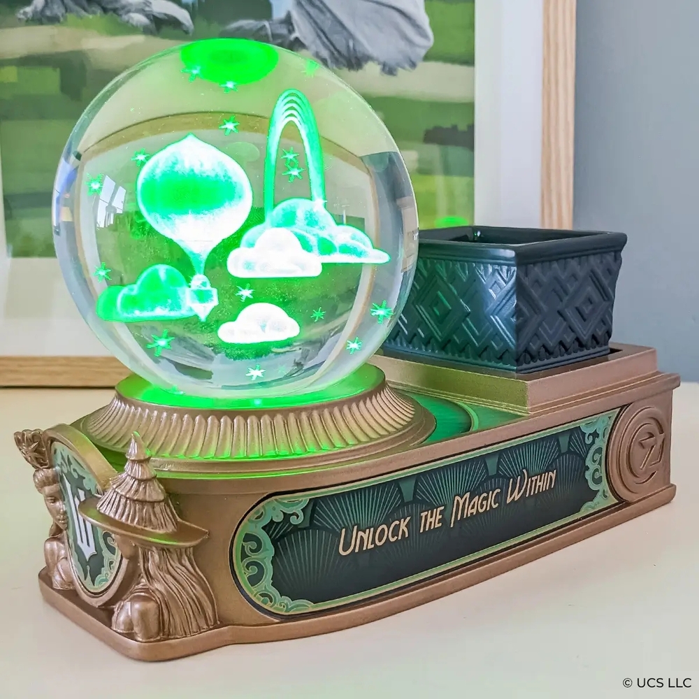 NIB Wicked Scentsy Warmer